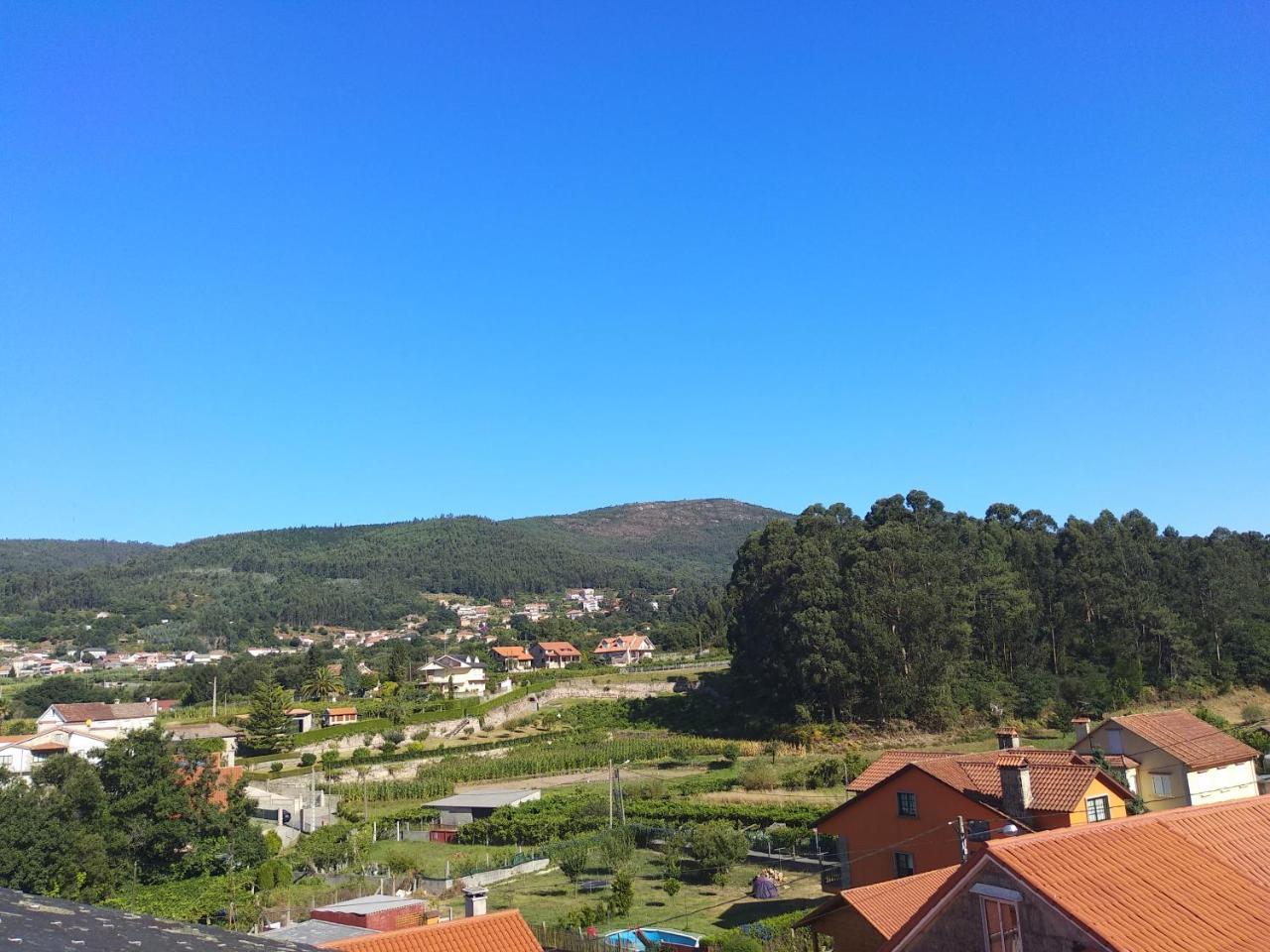 Villa Oubina Poio Bagian luar foto