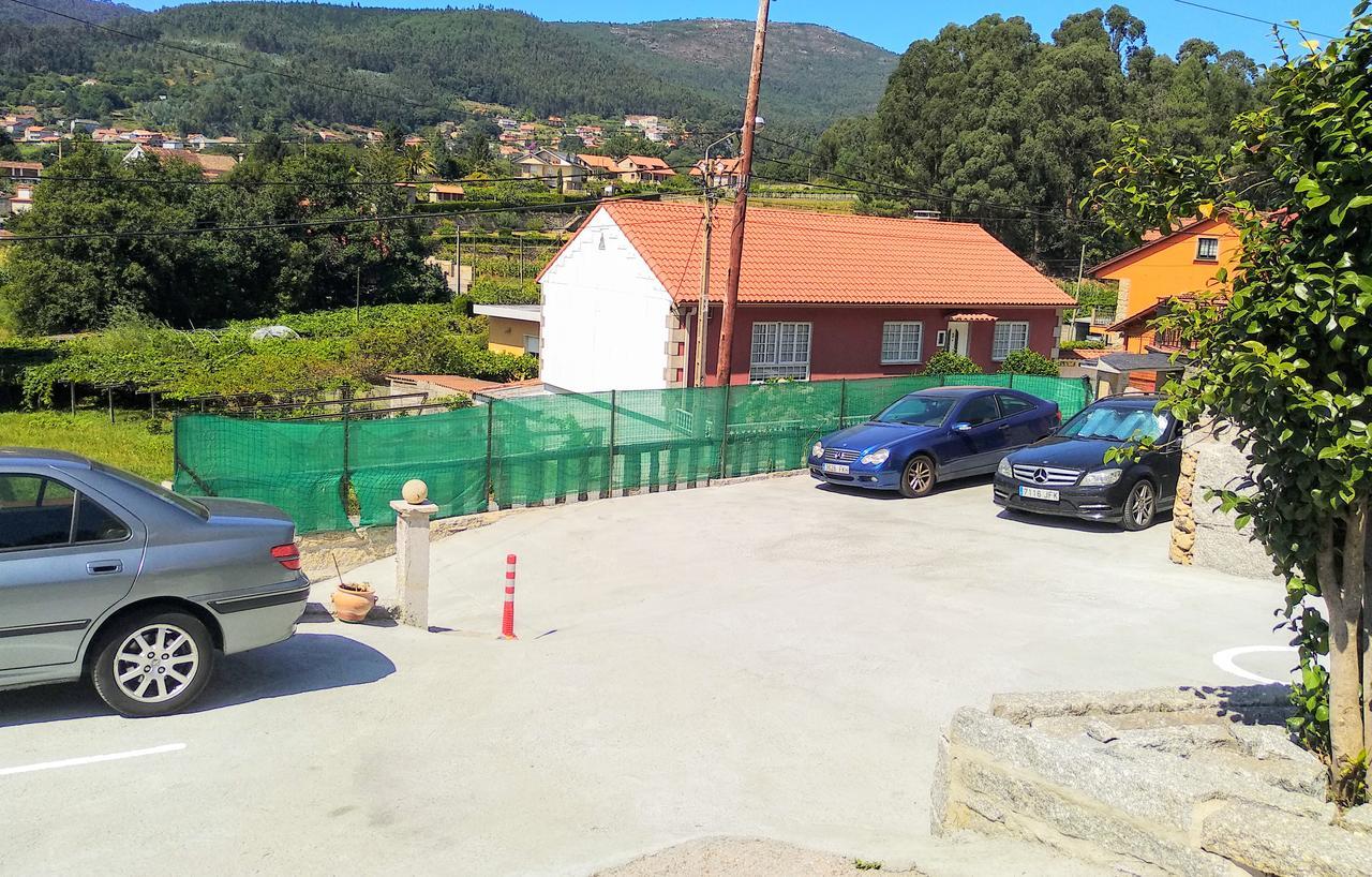 Villa Oubina Poio Bagian luar foto